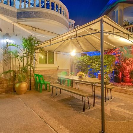 Ratana Villa - Pattaya Holiday House Walking Street 7 Bedrooms Exterior photo