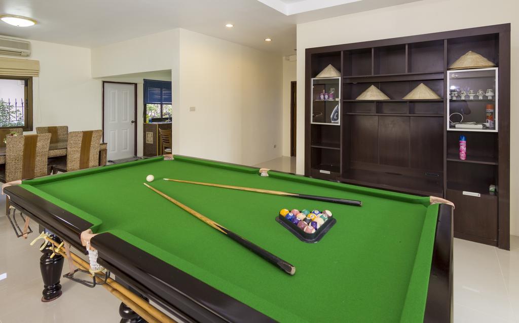 Ratana Villa - Pattaya Holiday House Walking Street 7 Bedrooms Exterior photo